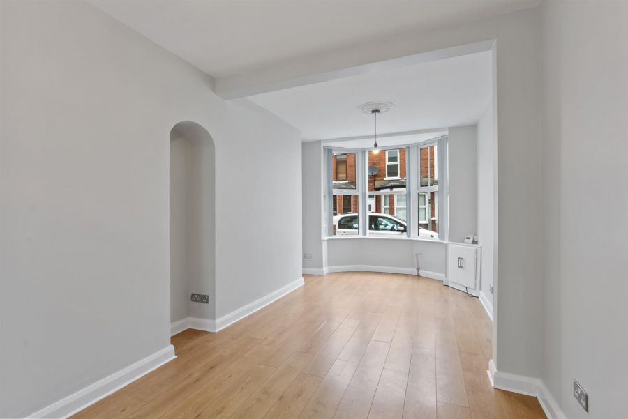 21 Beechwood Street