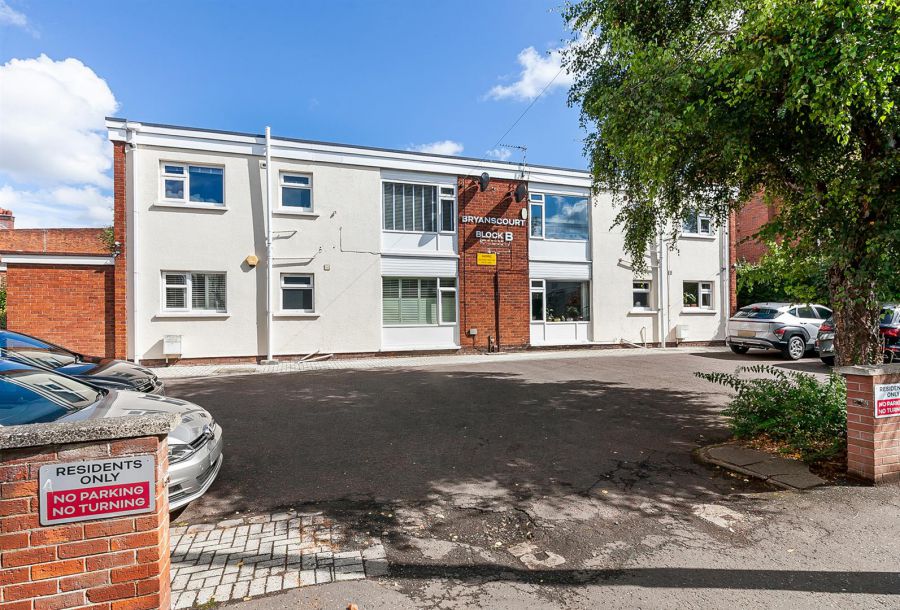 B5 Bryanscourt, Osborne Park