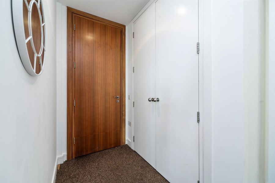 5-49 The Arc, 2E Queen's Road