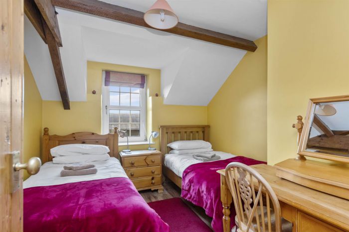 Barnwell Farm Cottages, 8 Ballybryan Road