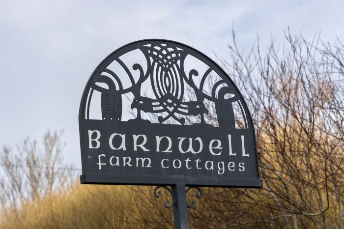Barnwell Farm Cottages, 8 Ballybryan Road
