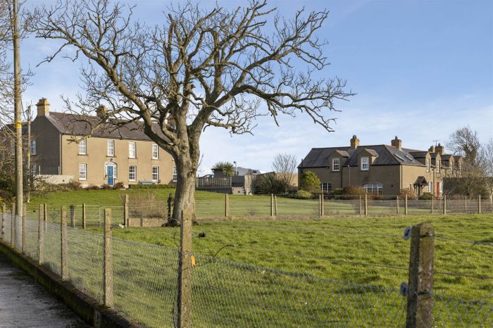 Barnwell Farm Cottages, 8 Ballybryan Road