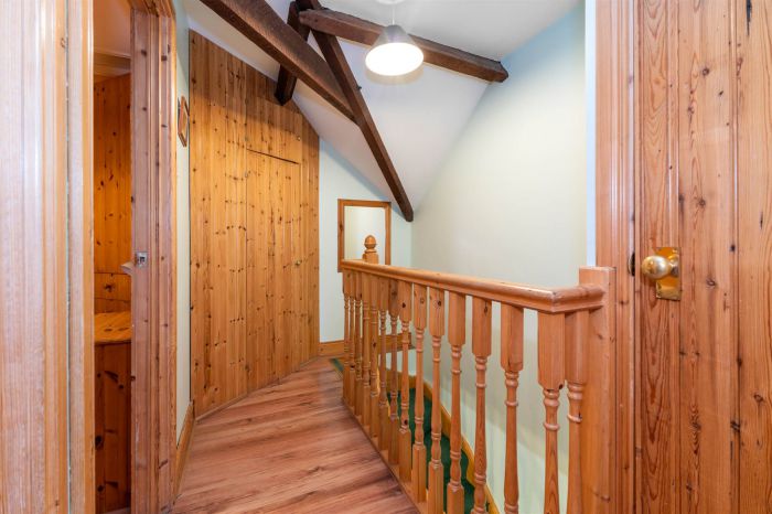 Barnwell Farm Cottages, 8 Ballybryan Road