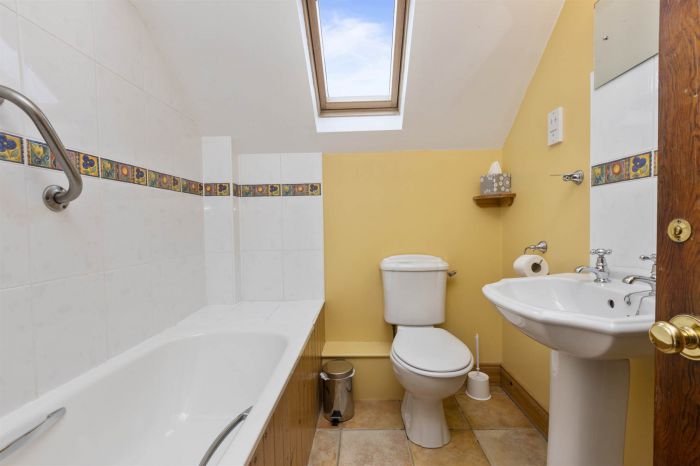 Barnwell Farm Cottages, 8 Ballybryan Road