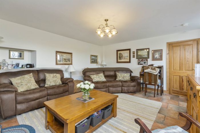 Barnwell Farm Cottages, 8 Ballybryan Road