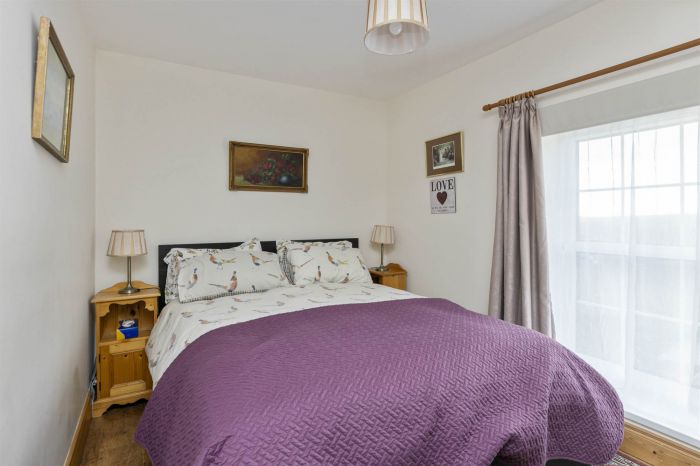 Barnwell Farm Cottages, 8 Ballybryan Road