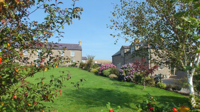 Barnwell Farm Cottages, 8 Ballybryan Road