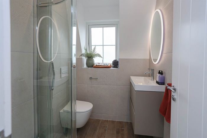 15 Orchard Hall, Castlehill Wood