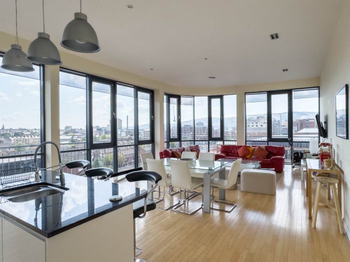 702 The Lucas Building