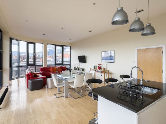 702 The Lucas Building