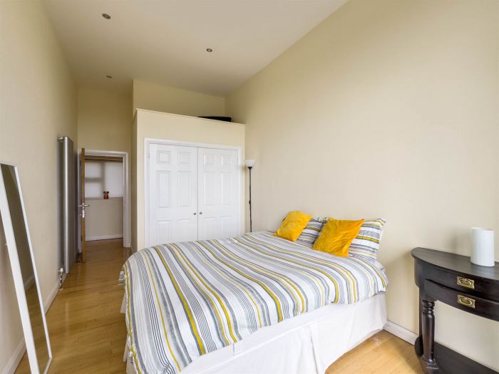 702 The Lucas Building