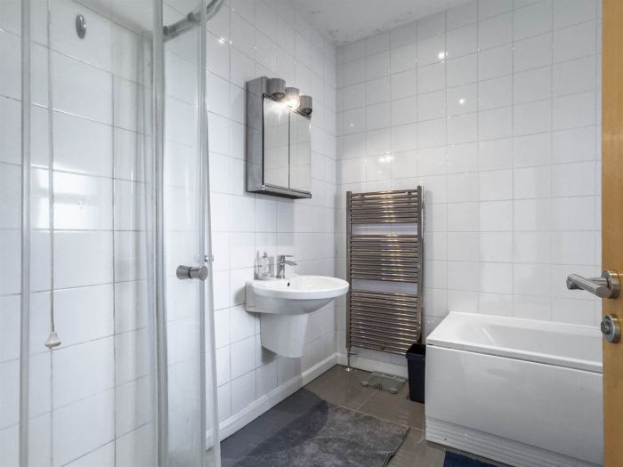 702 The Lucas Building