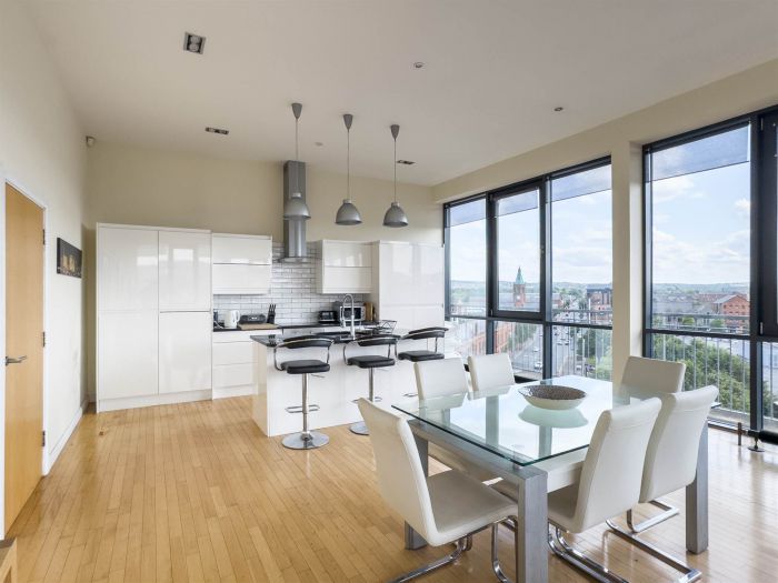 702 The Lucas Building