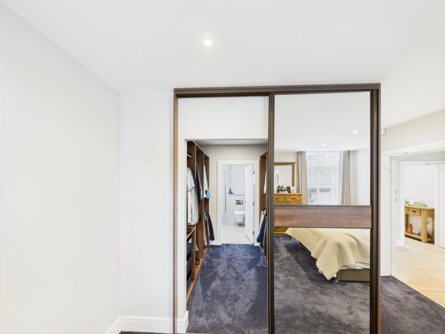 Apt 6, One Lacefield
