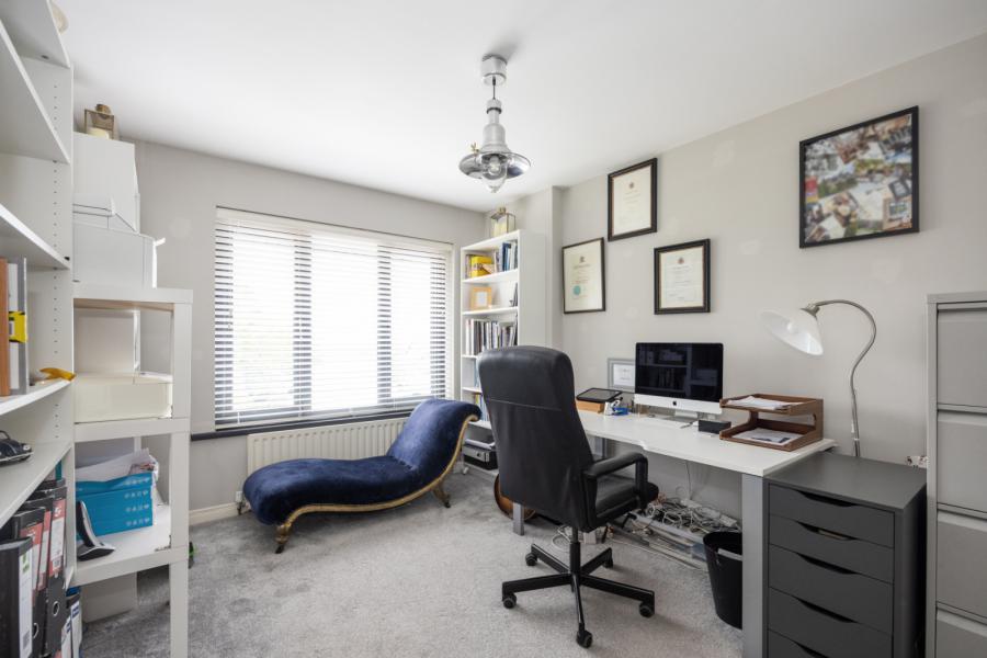 9 Burnview Drive