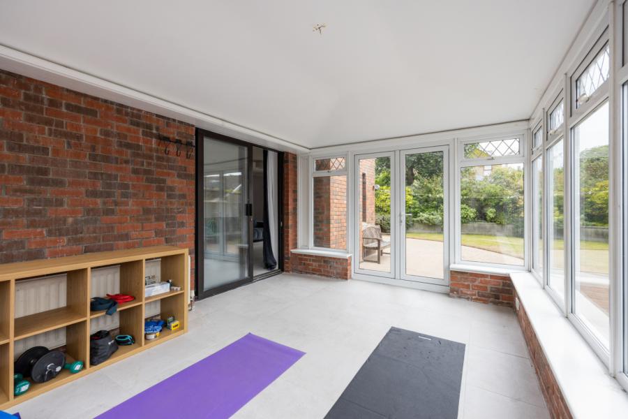 9 Burnview Drive