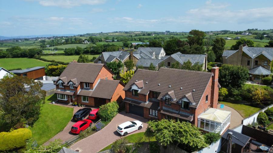 9 Burnview Drive