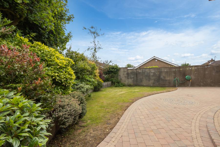 9 Burnview Drive