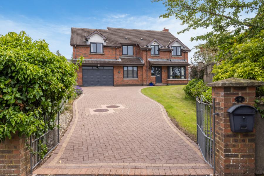 9 Burnview Drive