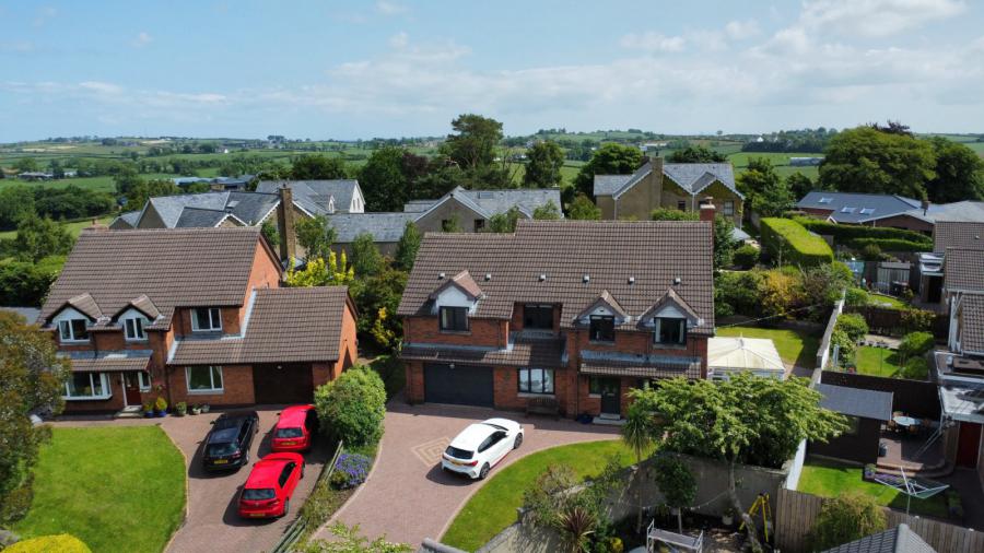 9 Burnview Drive