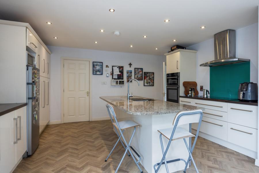 9 Burnview Drive