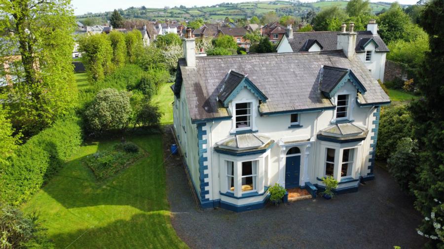 64 Knock Road