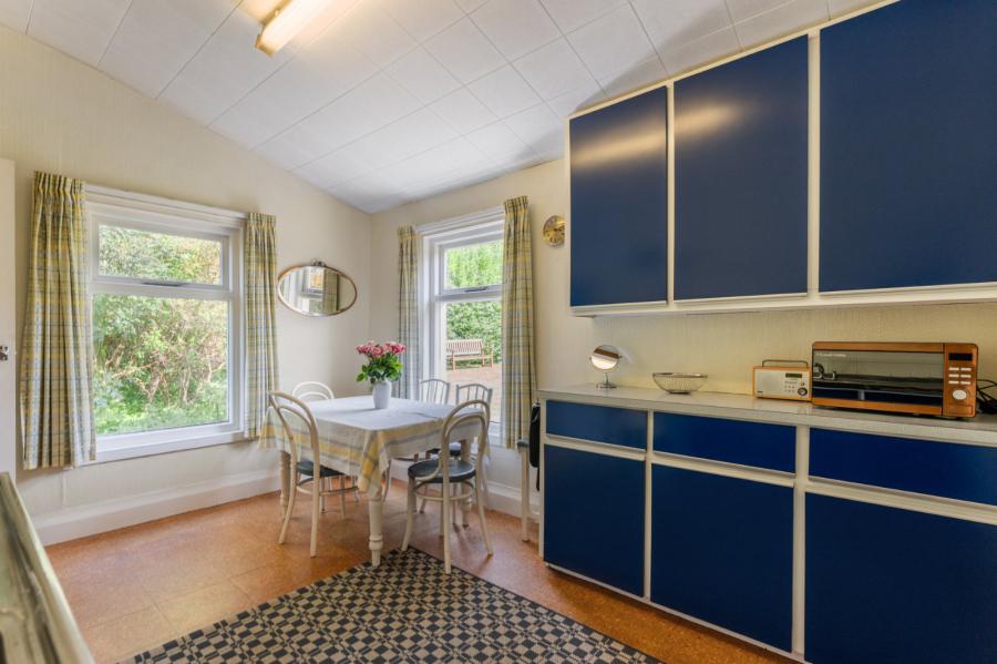64 Knock Road