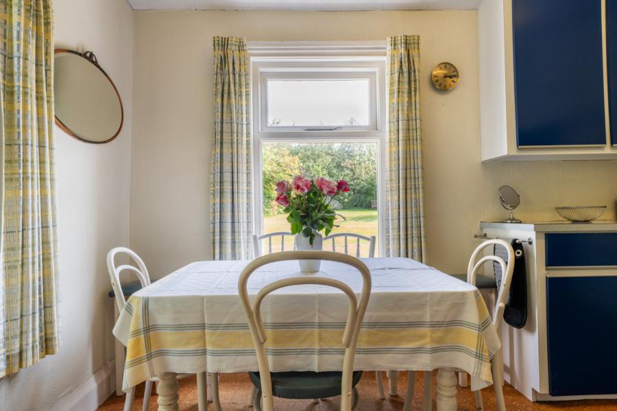64 Knock Road