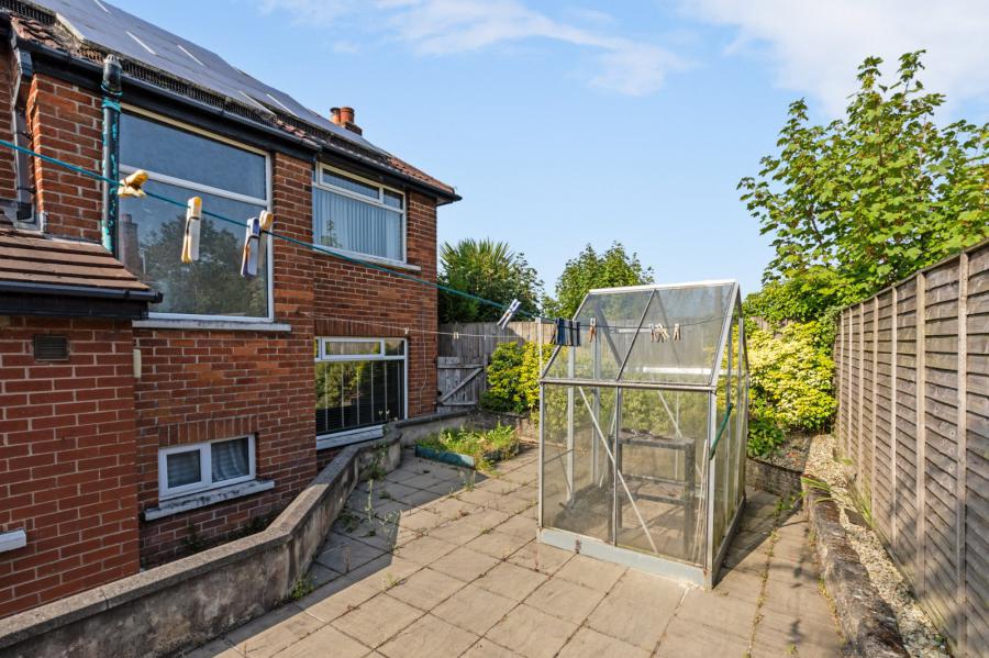 52 Richhill Park
