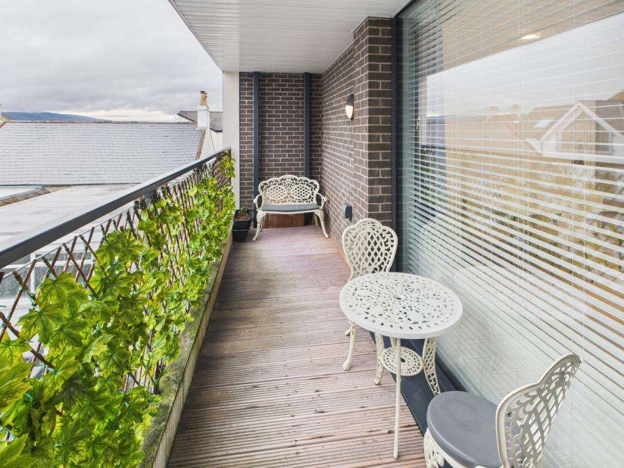 Apartment 5, 124 High Street