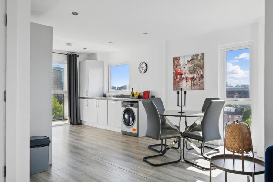 Apartment 8 Sandford Building, 21 Bridge End