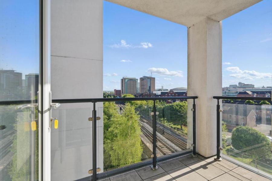 Apartment 8 Sandford Building, 21 Bridge End