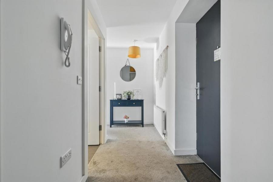 Apartment 8 Sandford Building, 21 Bridge End