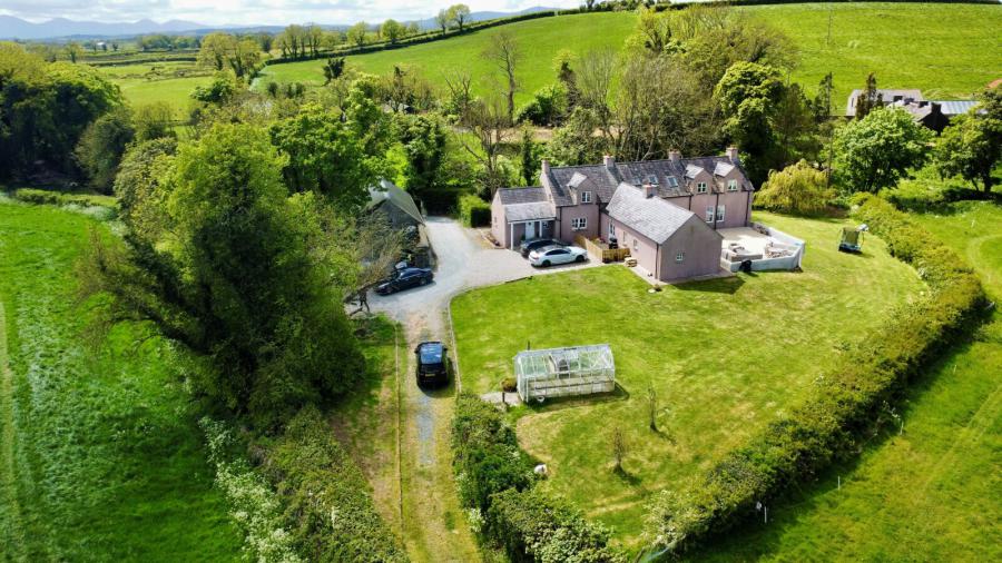 Brook Cottage, 11 Glasswater Road