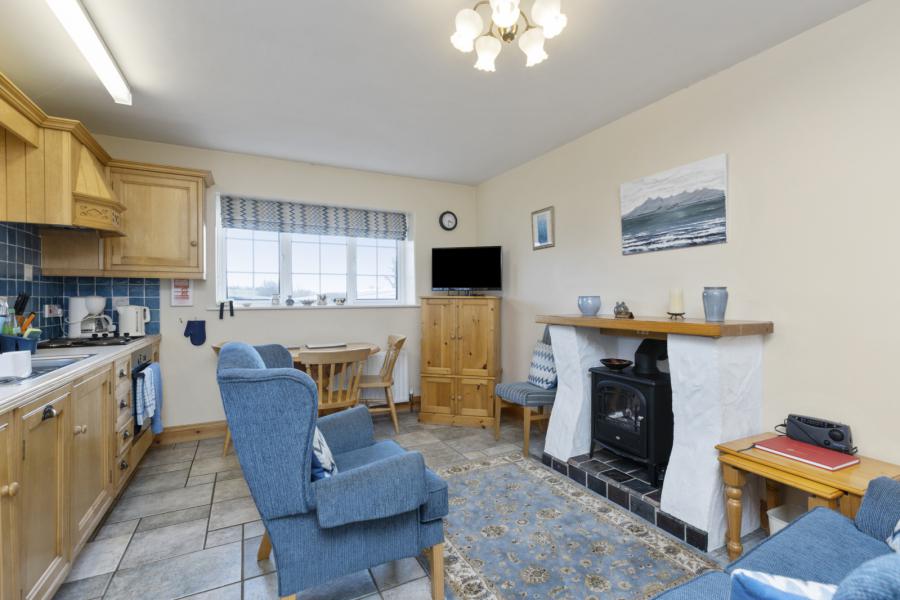 Whin Cottage, 8G Ballybryan Road