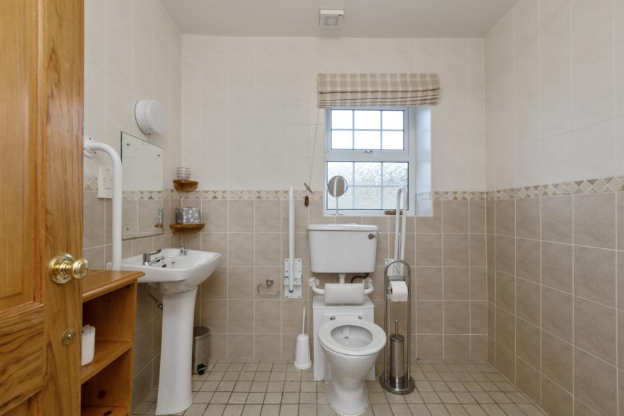 Whin Cottage, 8G Ballybryan Road