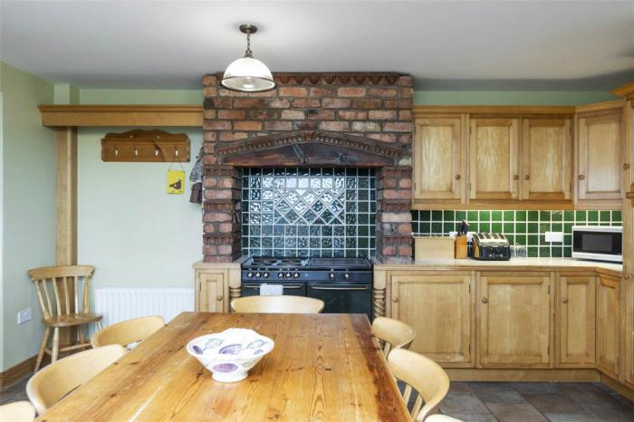 Barnwell Farm Cottages, 8 Ballybryan Road