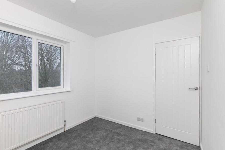 82 Gainsborough Drive