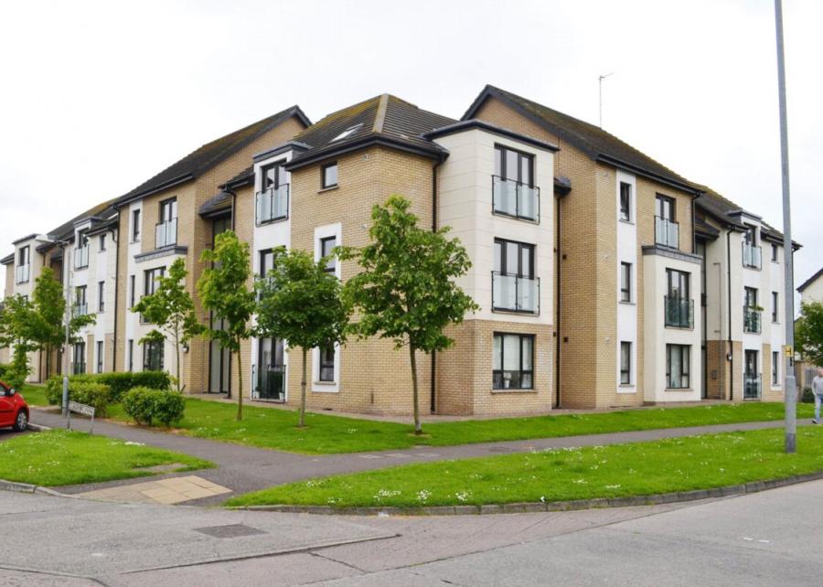 50 Skye Buildings, Drumadoon Square