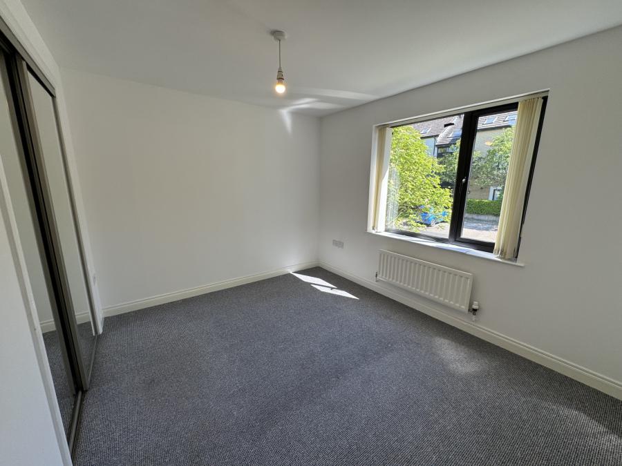 50 Skye Buildings, Drumadoon Square