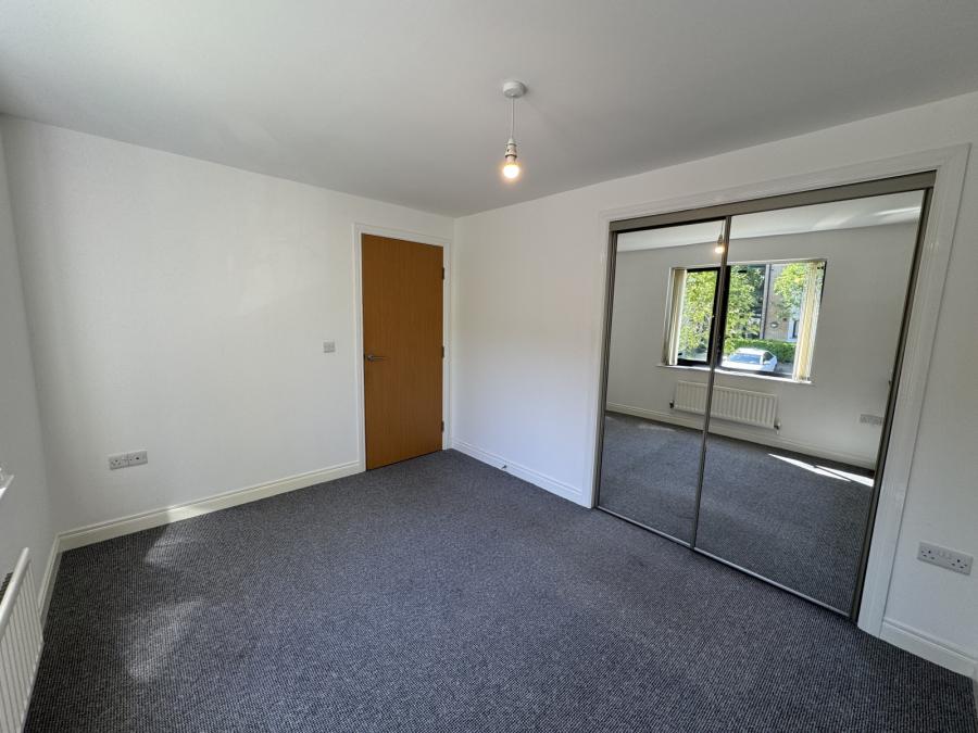 50 Skye Buildings, Drumadoon Square