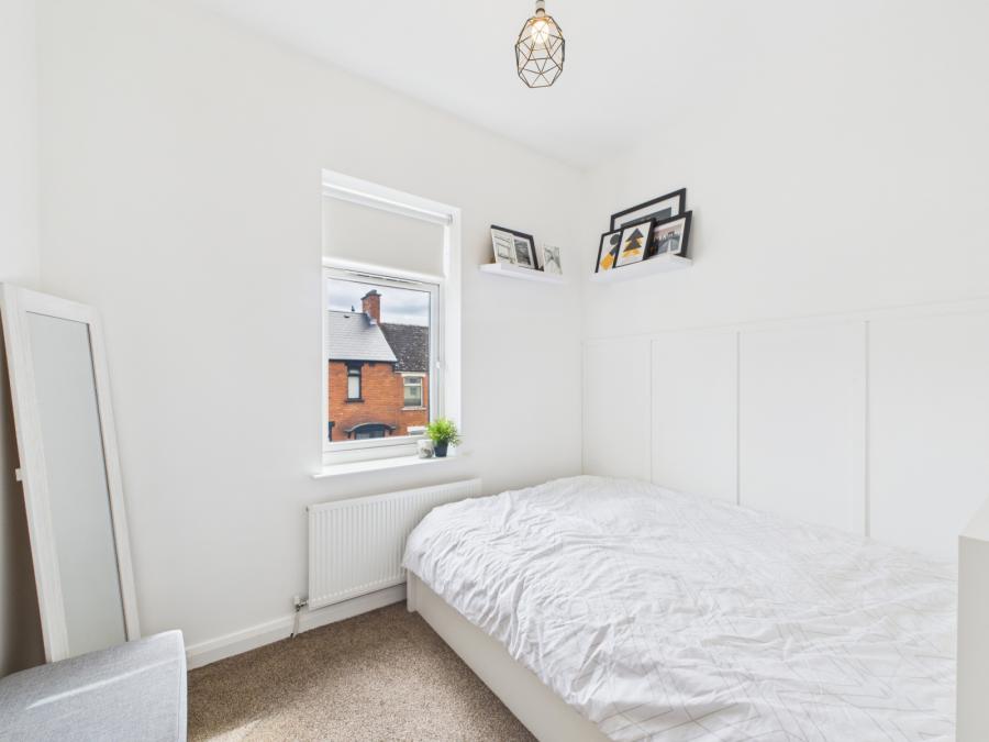 10 Pims Avenue