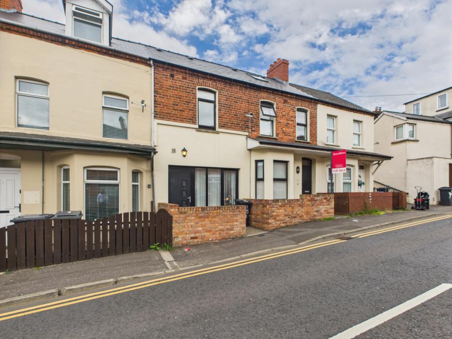 10 Pims Avenue