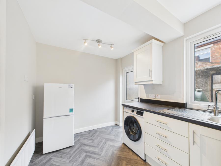 18 Kensington Avenue