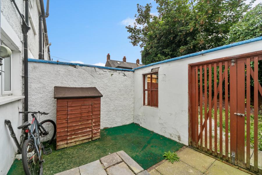 35 Devon Parade