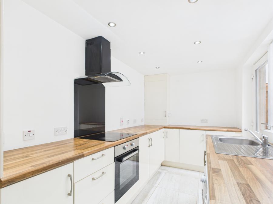 2 Lovatt Street