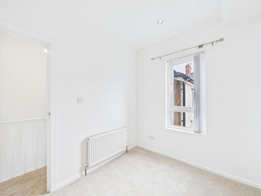 2 Lovatt Street