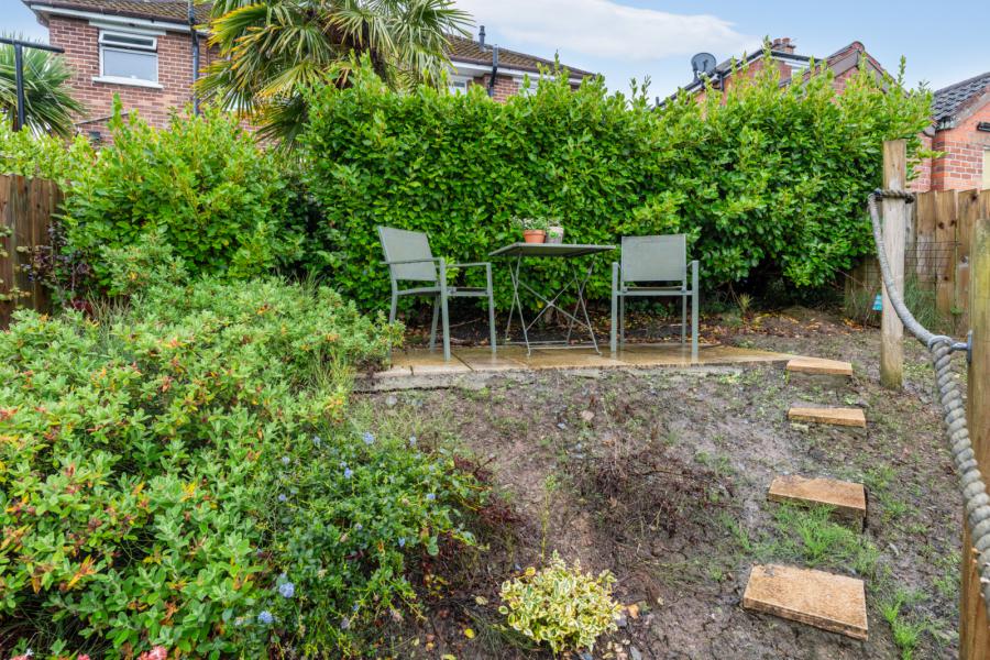26 Castlemore Park