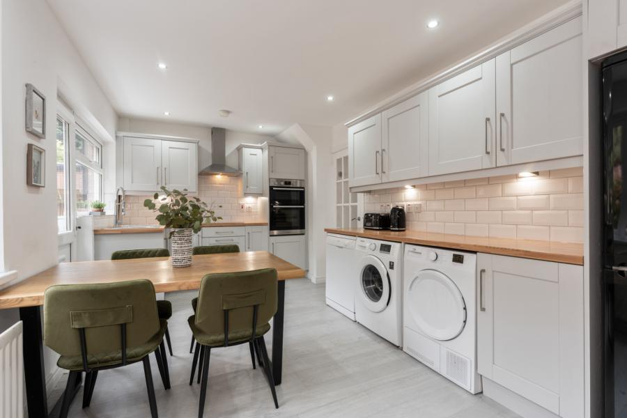 26 Castlemore Park