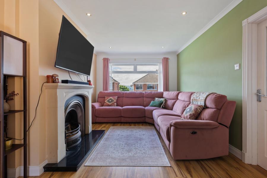 6 Castlemore Avenue